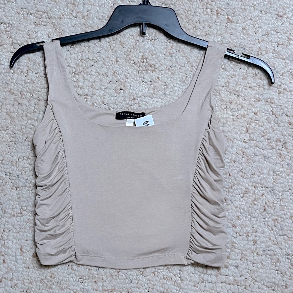 Final Touch Size L Cream Beige Color Women’s Crop Top Ruched Sides NWT